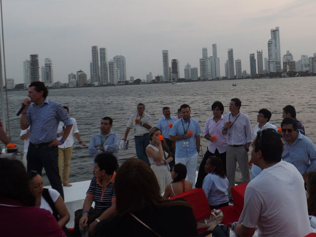 Newsline Report - Plataformas - Max Media celebra en Cartagena