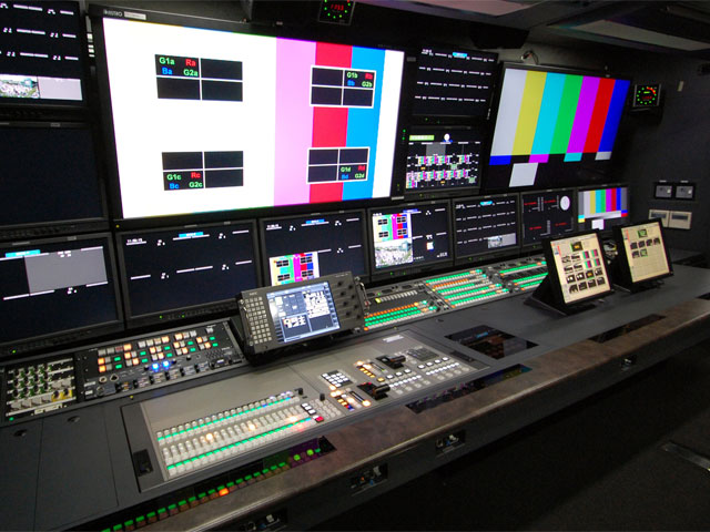 Newsline Report - Tecnologa - Ikegami anunci que fabric el primer vehculo OB de produccin 8K