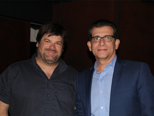 Newsline Report - Tecnologa - La fiesta de SVC en la segunda noche de CAPERShow
