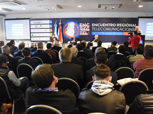 Newsline Report - Plataformas - Rcord de asistentes en Encuentro Regional de Telecomunicaciones 2019