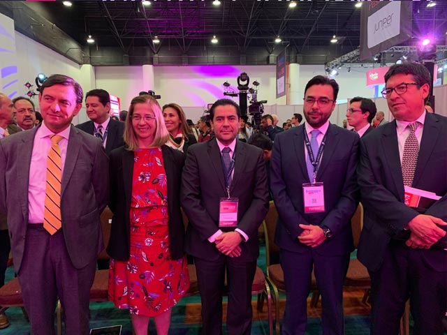 Newsline Report - Negocios - #ConvergenciaShow: Dinamizar la transformacin digital