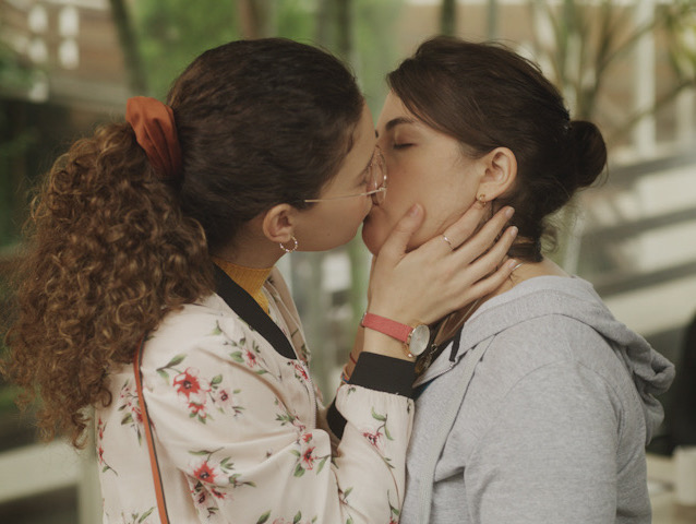 Newsline Report - Cine - Efmera debut en el #FICG36