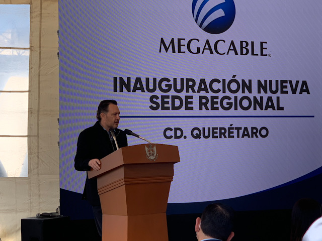 Newsline Report - Negocios - Megacable: 'Duplicaremos el tamao de la compaa en los prximos tres aos'