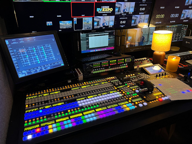 Newsline Report - Tecnologa - Custom Media Solutions equipa nueva unidad mvil de produccin