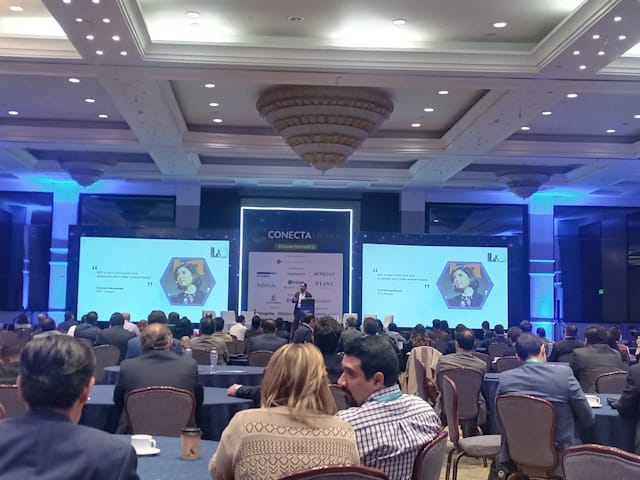 Newsline Report - Tecnologa - Brecha Digital y 5G en el primer da de #ConectaMxico2023