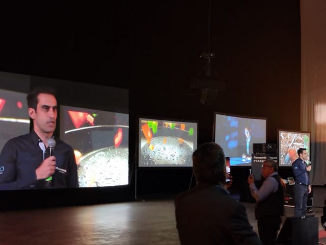Newsline Report - Tecnologa - El evento Panasonic Proyectando tu Futuro brill en Ciudad de Mxico