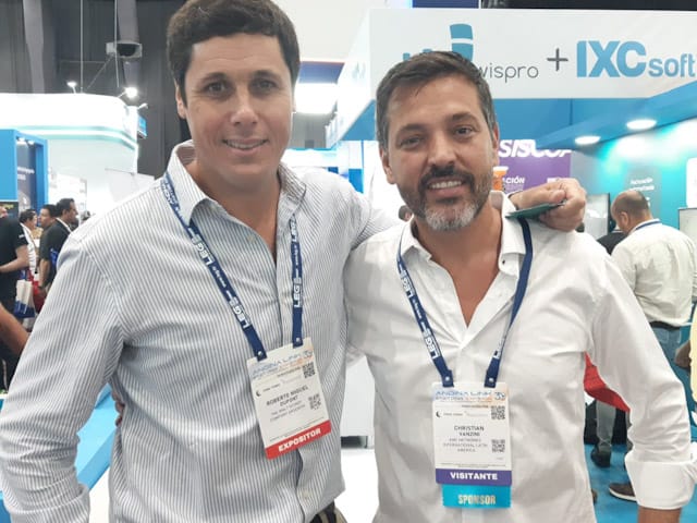 Newsline Report - Plataformas - Andina Link 2025: Ciudades inteligentes y regulacin en la tercera jornada