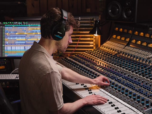 Sony lanza en Argentina su lnea de audio profesional para estudio