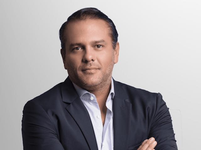 Newsline Report - Negocios - Millicom refuerza su huella en Amrica Latina con compra de Telefnica Uruguay