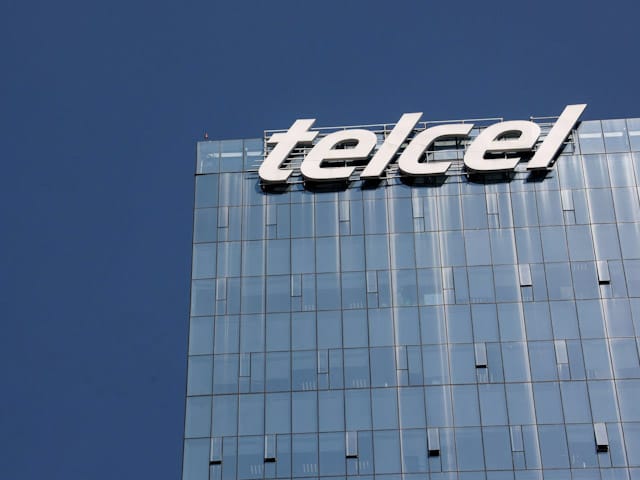 Newsline Report - Negocios - IFT sanciona a Telcel por prctica monoplica