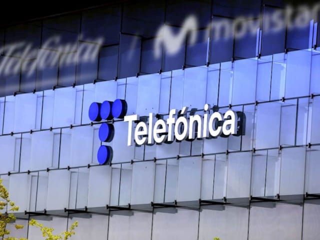 Newsline Report - Negocios - Telefnica acelera su salida de Amrica Latina