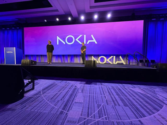 Newsline Report - Tecnologa - Technology Bureau lleg a Arizona para SReXperts de Nokia