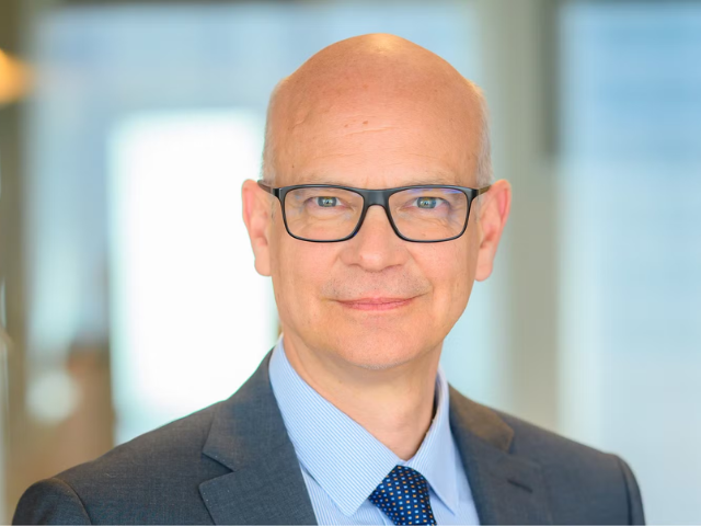 Newsline Report - Satlite - Eutelsat: cambios en la direccin financiera