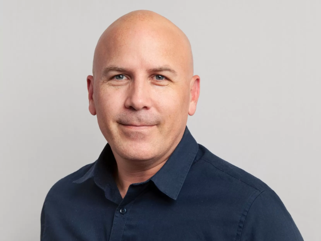 Newsline Report - Negocios - AMCNI reestructura su operaci�n en Am�rica Latina; John Huff deja el cargo