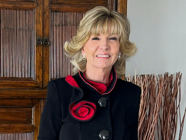 Newsline Report - Tecnolog�a - Luz Marina Arango: �En Andina Link queremos que impulsen su visi�n de futuro y proyectos�