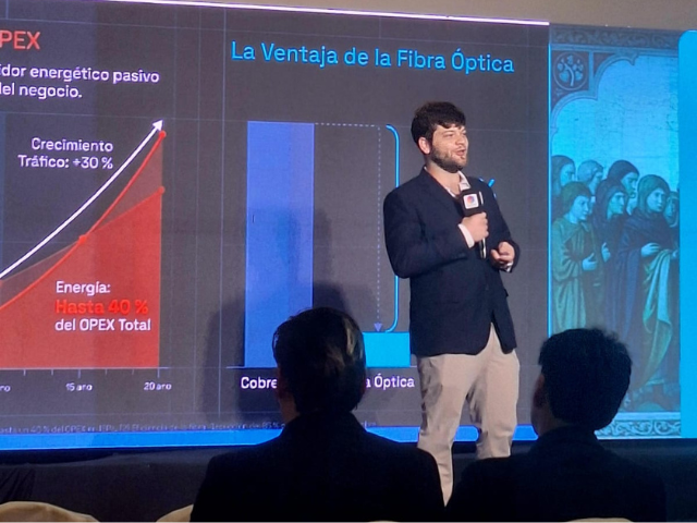 Newsline Report - Tecnolog�a - Artic: la energ�a redefine la competencia en telcos