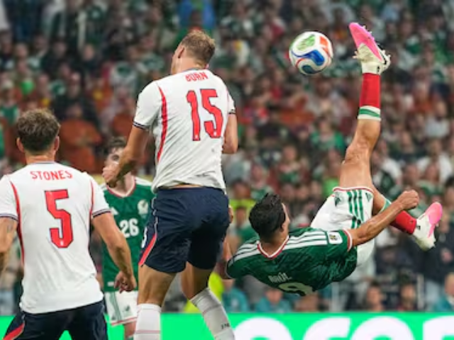 Newsline Report - Plataformas - M�xico vs Inglaterra rompe r�cord de audiencia