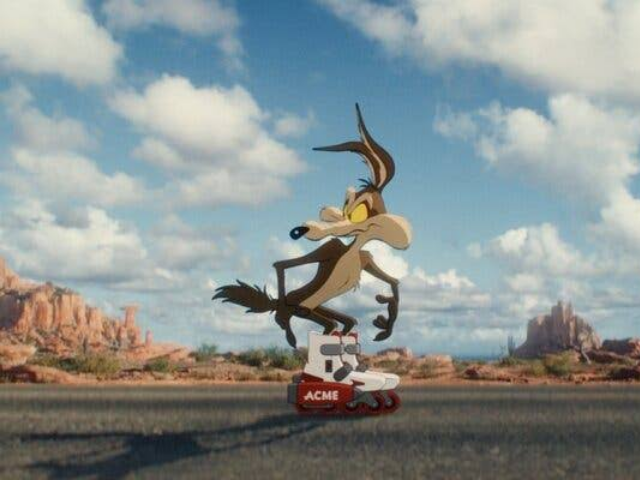 Newsline Report - Cine - CANACINE: �Coyote vs ACME encabeza el top de la taquilla mexicana