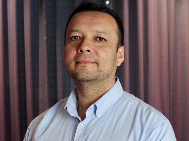 Newsline Report - Tecnolog�a - Luis Perez: �la industria avanza hacia un entorno m�s basado en IP, h�brido y distribuido�