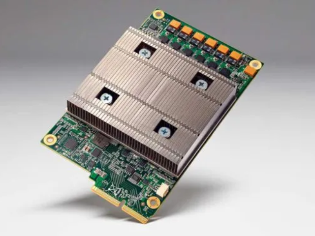 Newsline Report - Sat�lite - Google llevar� chips de IA al espacio con Project Suncatcher