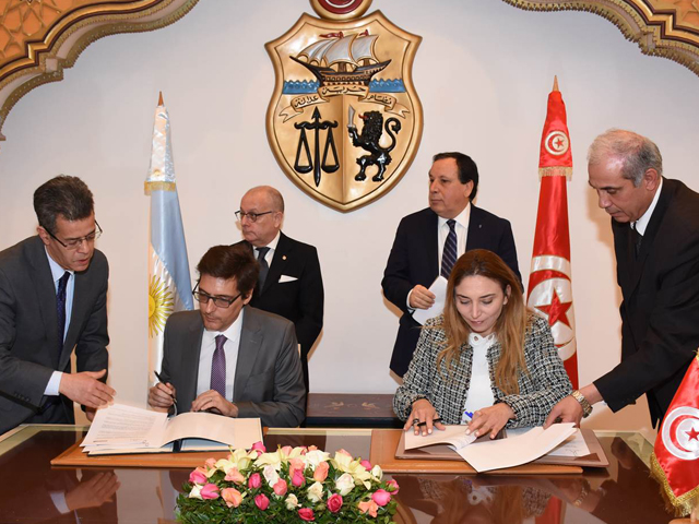 Newsline Report - Cine - Argentina y Tnez se unen para la cooperacin cinematogrfica