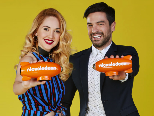 Newsline Report - Plataformas - Chino Leunis y Mechi Lambre sern los presentadores de los KCA Argentina 2017