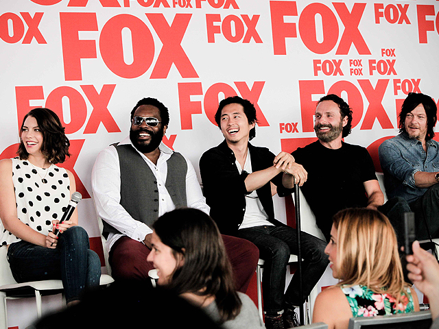 Newsline Report - Plataformas - FOX adelant parte de The Walking Dead