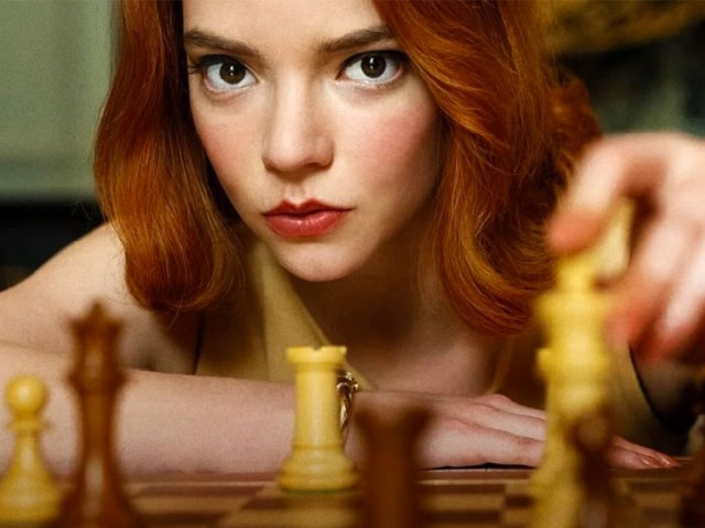 Gambito de Dama bate recorde: mais de 62 milhões já viram a série e  pesquisas sobre xadrez atingem pico - Atualidade - SAPO Mag