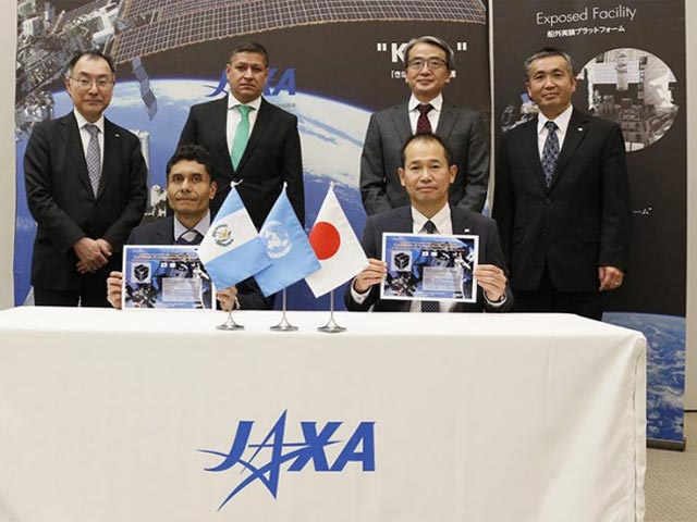 Guatemala lanza su primer satlite