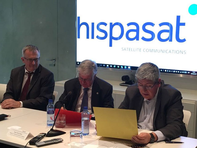 Hispasat 1C cumpli su misin y ha sido llevado a la rbita