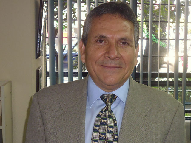 Newsline Report - Tecnologa - Jess Canela de AMITRA: si se invierte en produccin, la radio digital tendr futuro