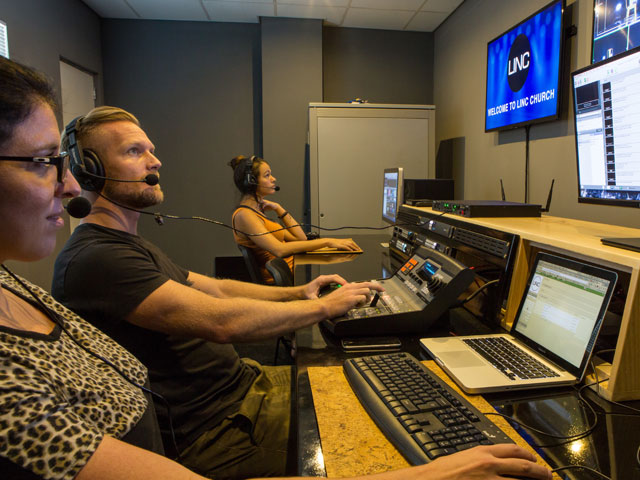 Newsline Report - Tecnologa - LINC Church moderniza su sistema audiovisual con equipos Blackmagic