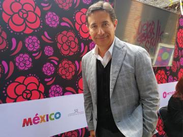 `Preparamos bioserie de Chespirito y dos clsicos de telenovela en formato corto