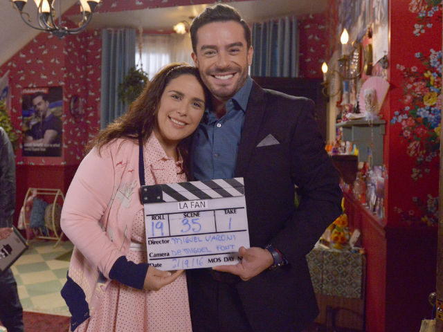 Newsline Report - Contenidos - Telemundo Internacional estrena La Fan para Latinoamrica