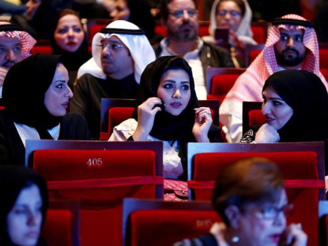 Newsline Report - Cine - Tras 35 aos, Arabia Saudita retira la prohibicin sobre el cine