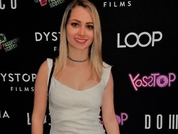 YosStop presenta la serie 'Loop'